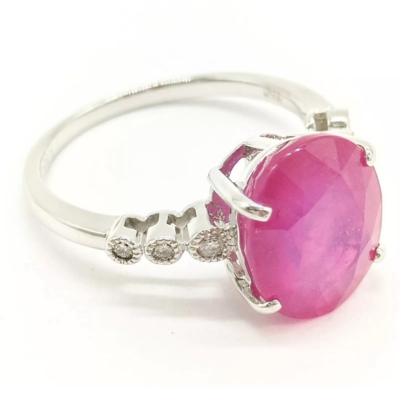 Gorgeous Natural Ruby 5.529ct Six Diamonds .09ct 18K White Gold Ring US 5.75 - Picture 3 of 8